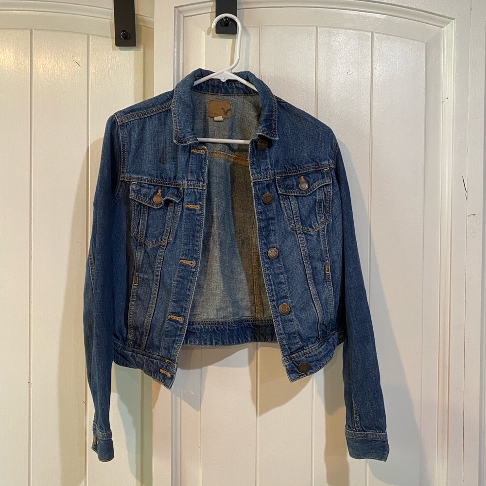 Women’s American Eagle Cropped Jean Jacket